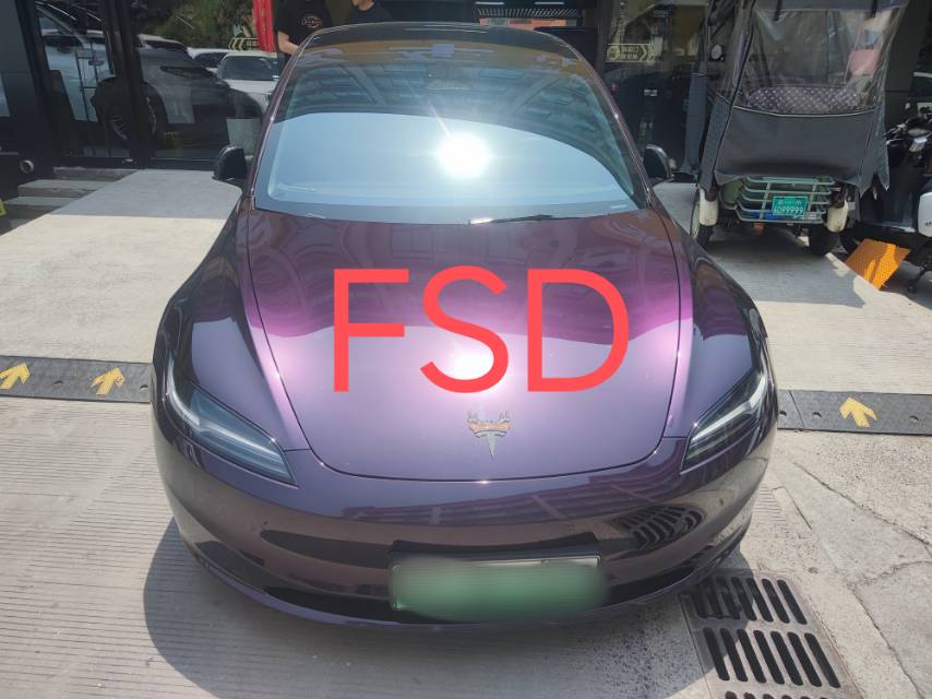 Tesla Model 3 2024 car image 