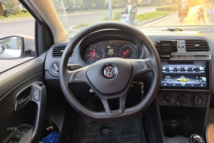 Volkswagen Polo 2014 #12 Volkswagen Polo 2014 car image #12