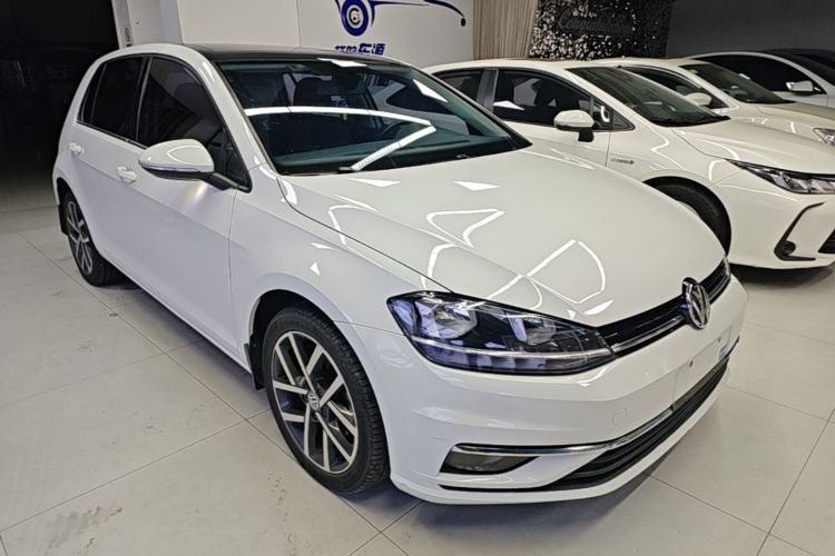 Volkswagen Golf 2020 #4 Volkswagen Golf 2020 изображение автомобиля #4