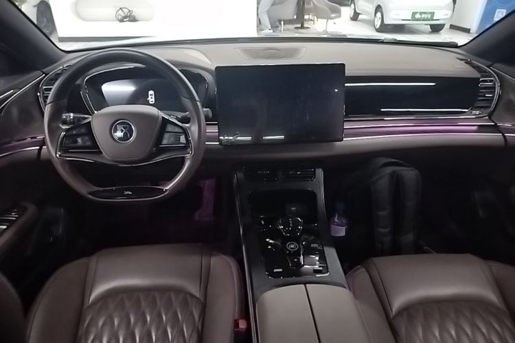 BYD Han 2023 image de voiture #11