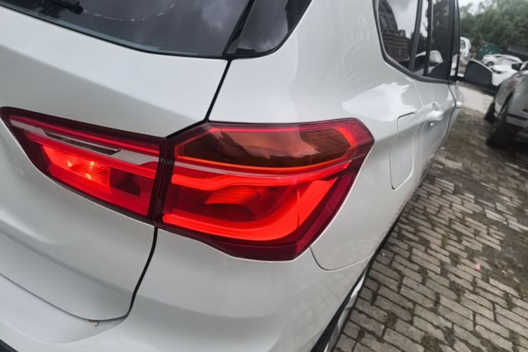 BMW X1 2017 immagine di auto #8