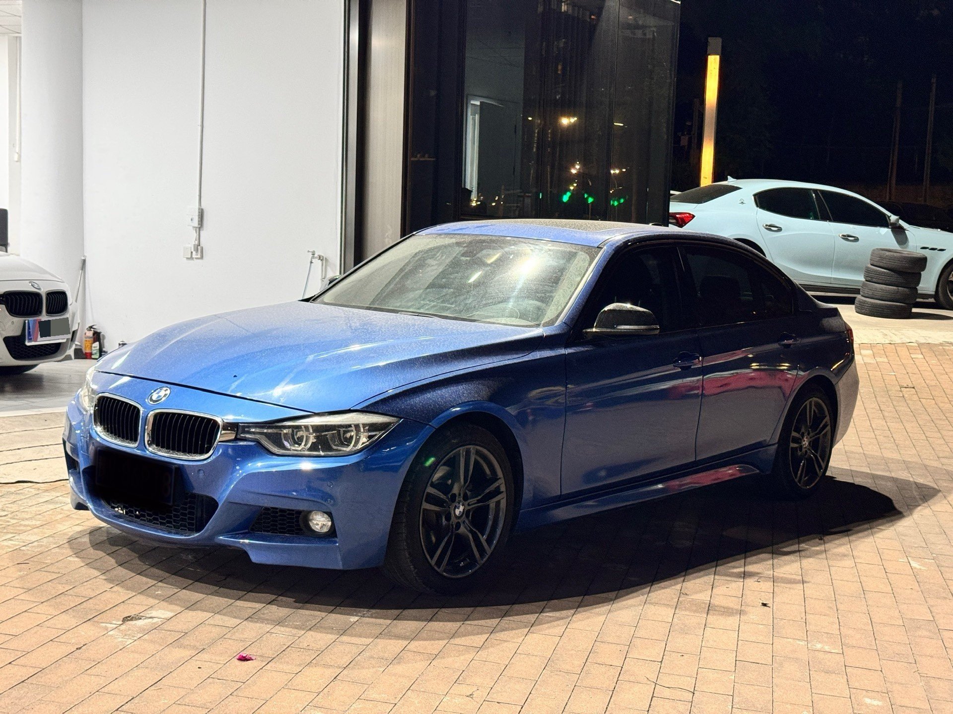 BMW 3 Series 2018 BMW 3 Series 2018 car image
