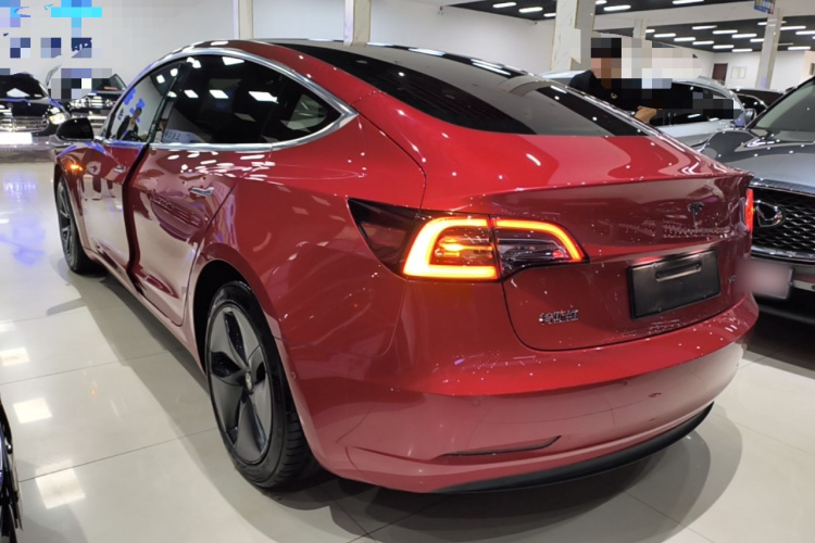 Tesla Model 3 2020 car image #7