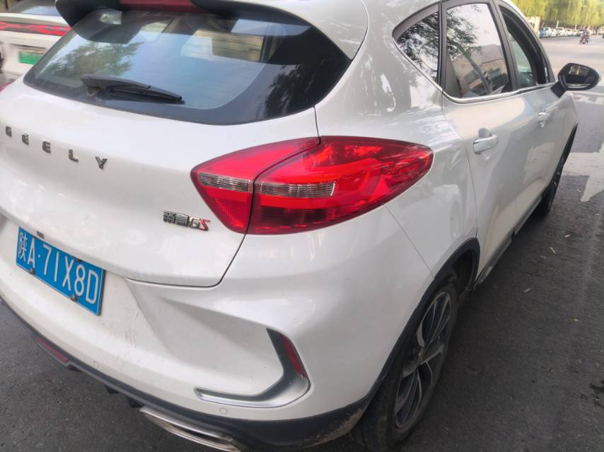 GEELY Emgrand GS 2019 #4 GEELY Emgrand GS 2019 car image #4