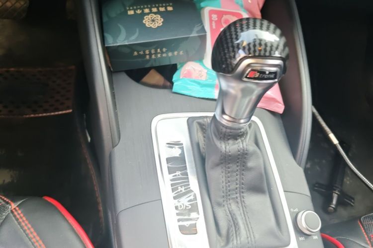 Audi A3 2019 car image #14