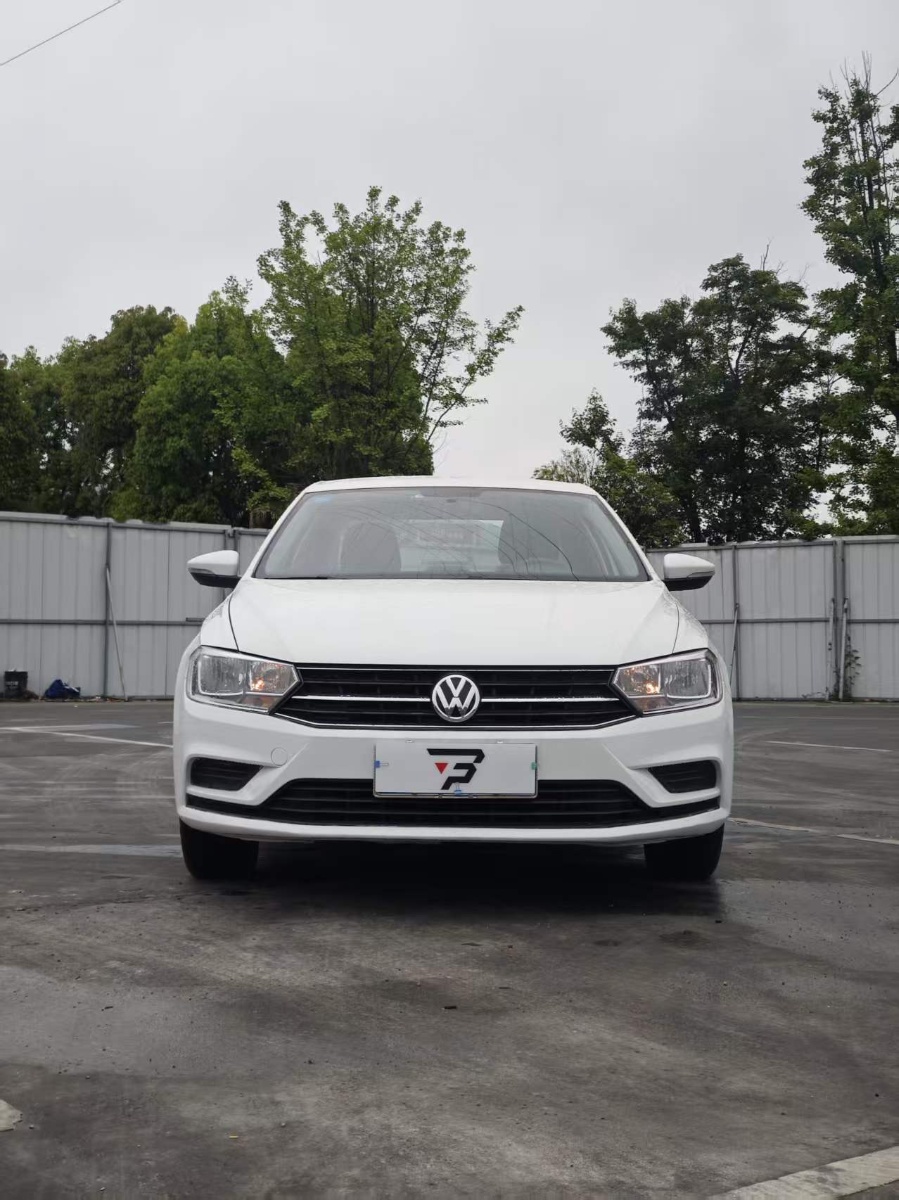 Volkswagen Bora 2018 car image 
