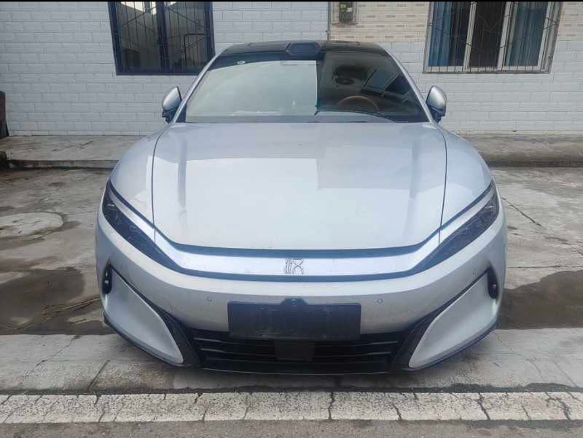 BYD HanL 2025 #2 BYD HanL 2025 صورة سيارة #2