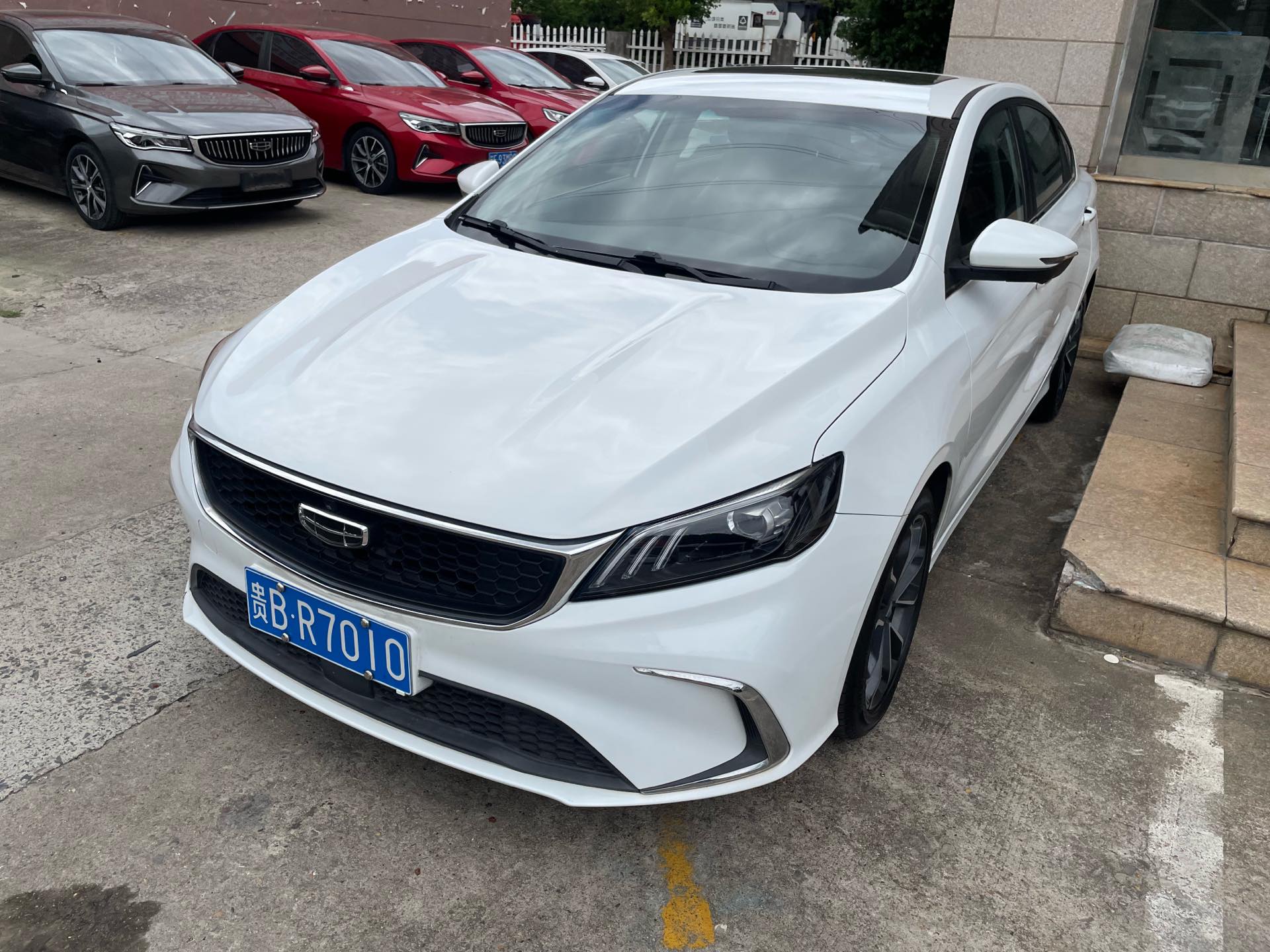 GEELY Binray 2022 GEELY Binray 2022 car image