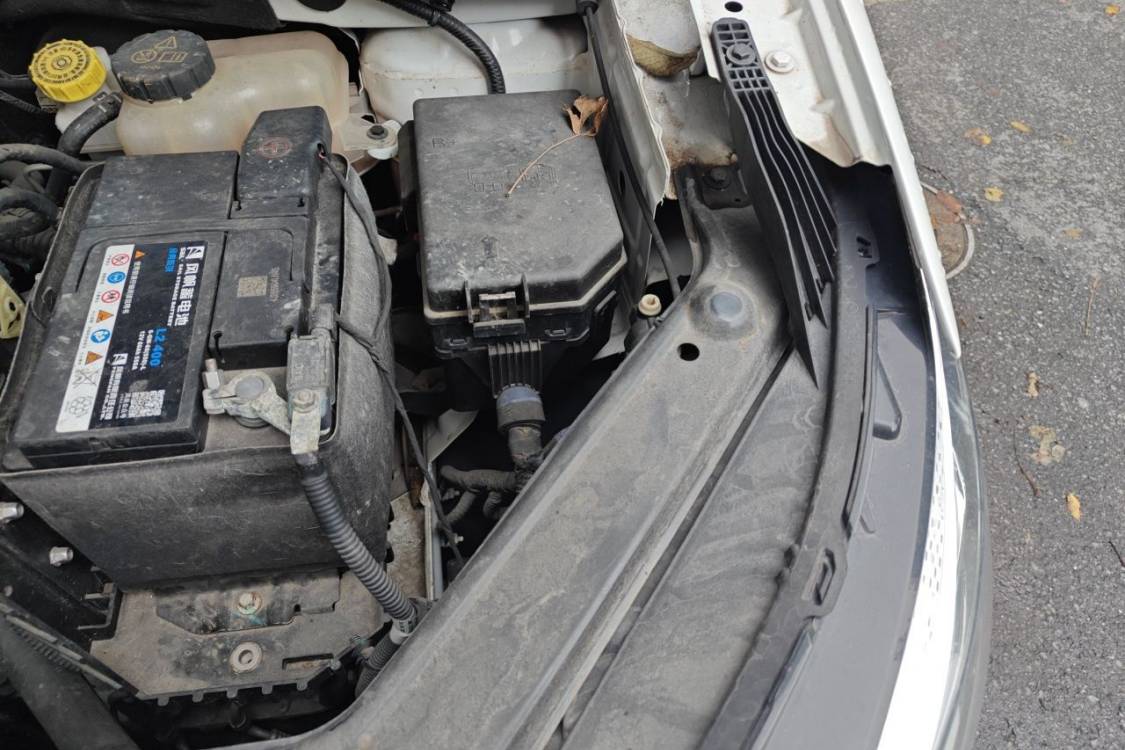 MG ZS 2020 car image #12