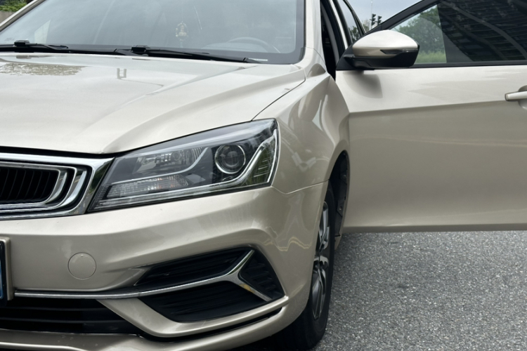 GEELY Emgrand 2020 #9 GEELY Emgrand 2020 car image #9