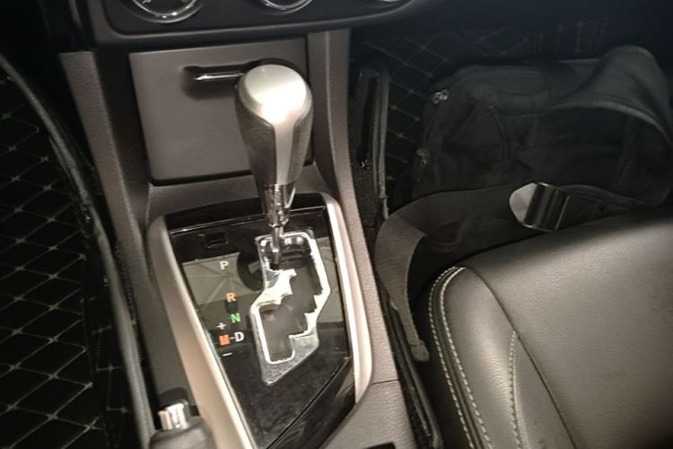 Toyota Corolla 2018 #14 Toyota Corolla 2018 car image #14
