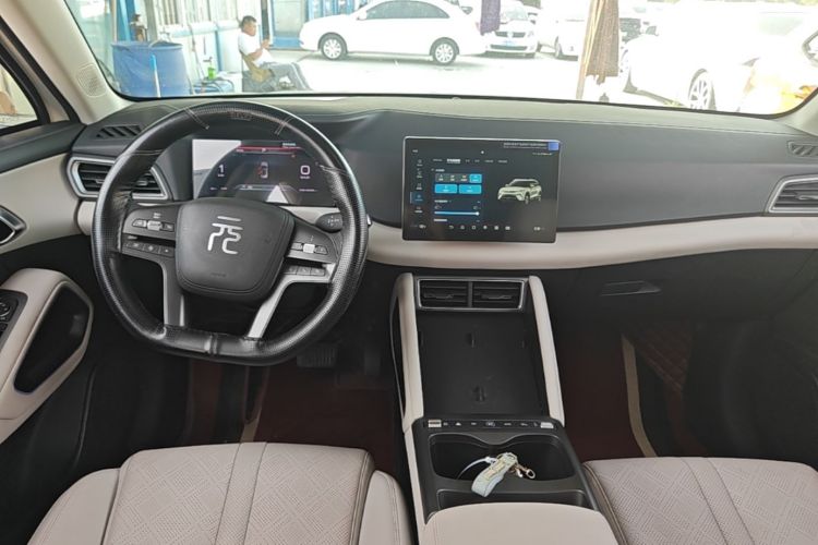 BYD YuanUP 2025 #10 BYD YuanUP 2025 image de voiture #10