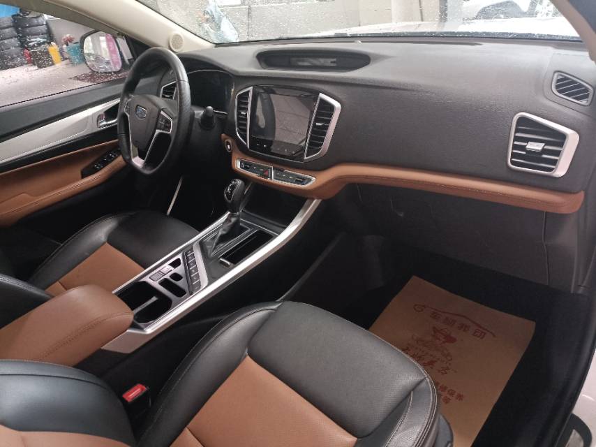GEELY Vision X6 2018 car image #3