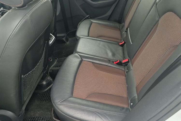 Audi Q3 2016 #17 Audi Q3 2016 car image #17