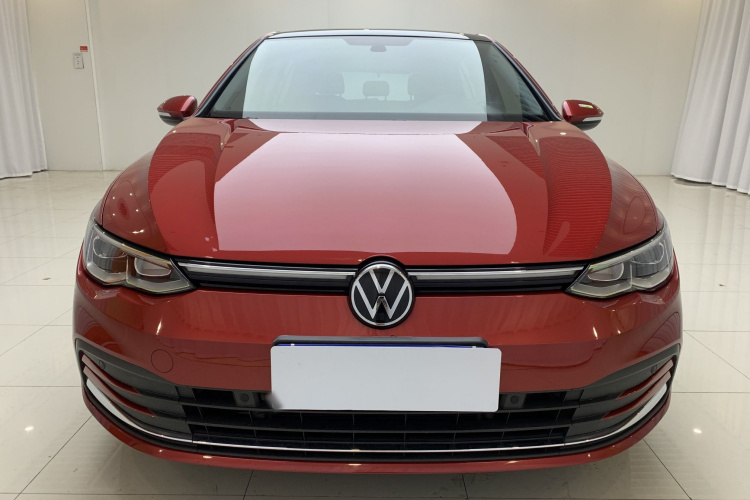 Volkswagen Golf 2022 car image #3