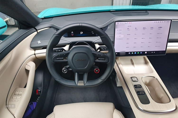 MI SU7 2025 imagem de carro #12