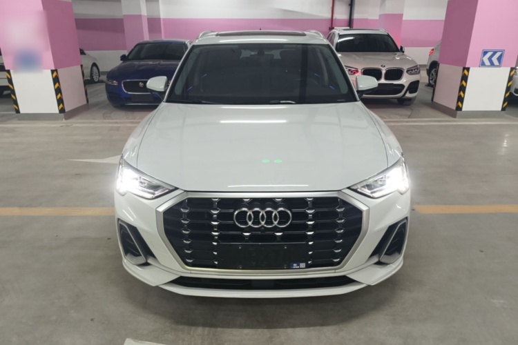Audi Q3 2022 #3 Audi Q3 2022 car image #3