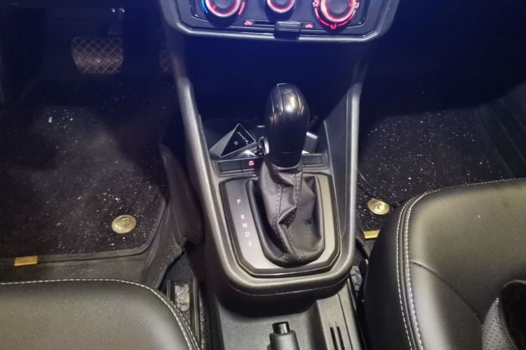 Volkswagen Santana 2019 #18 Volkswagen Santana 2019 car image #18