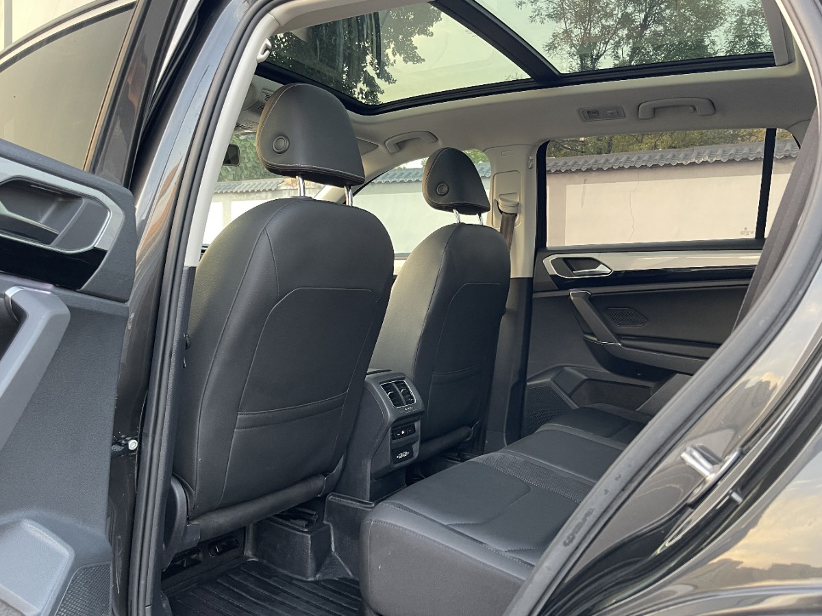 Volkswagen Tayron 2019 #6 Volkswagen Tayron 2019 car image #6
