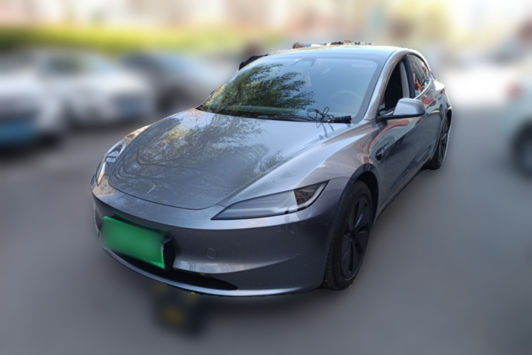 Tesla Model 3 2025 #2 Tesla Model 3 2025 car image #2