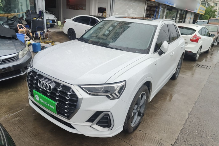 Audi Q3 2020 #2 Audi Q3 2020 car image #2