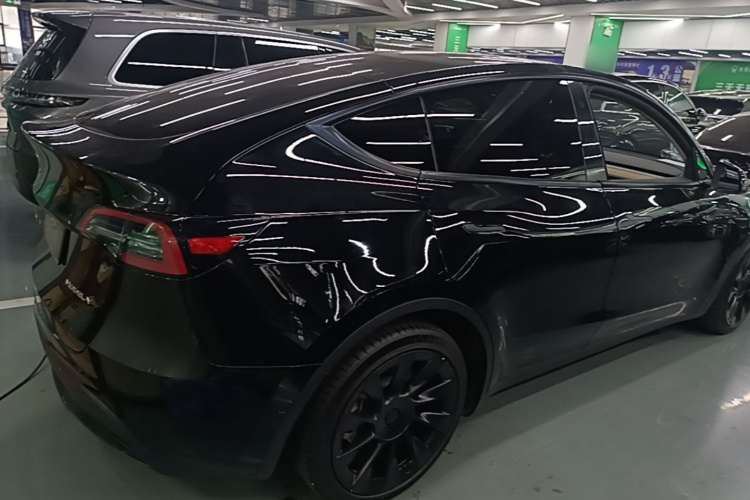 Tesla Model Y 2022 #7 Tesla Model Y 2022 immagine di auto #7