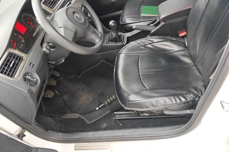 Volkswagen Santana 2015 car image #17