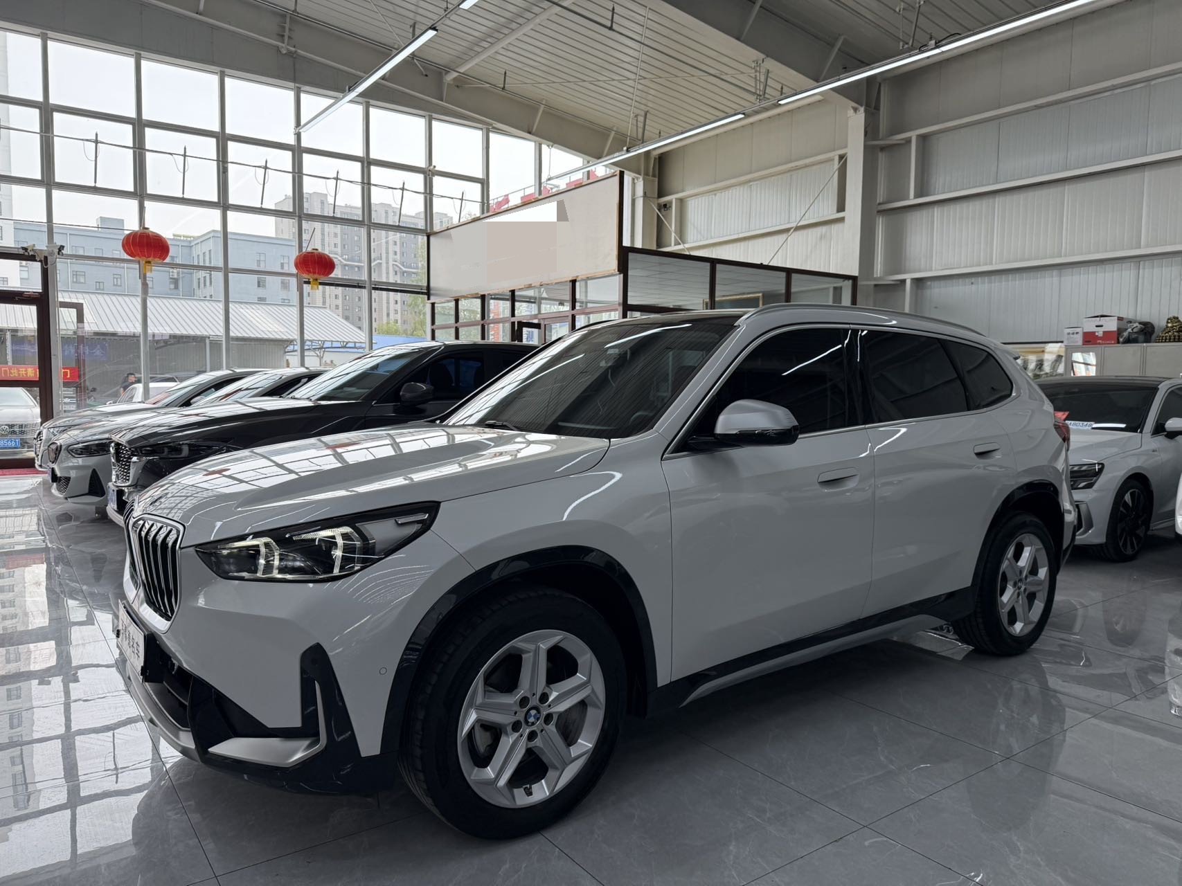 BMW X1 2023 BMW X1 2023 car image