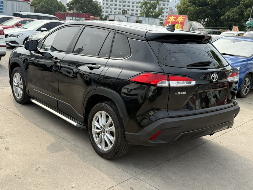 Toyota Corolla Cross 2022 immagine di auto #4