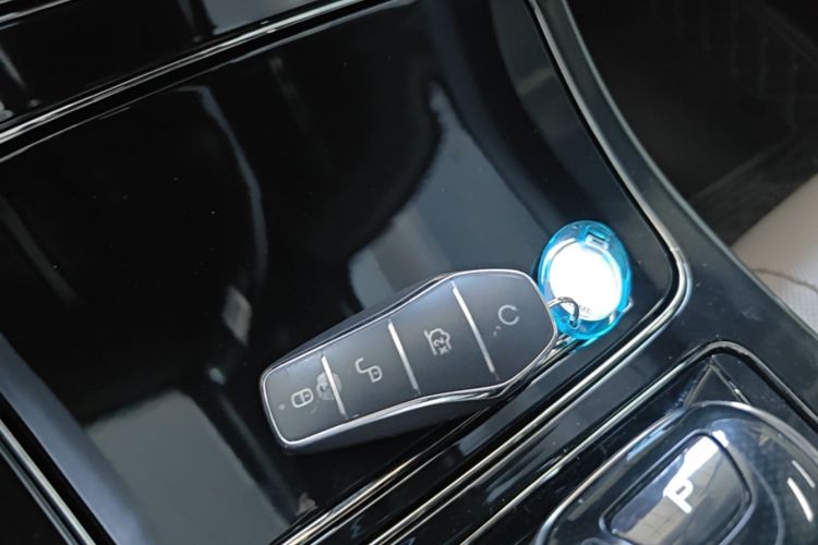 BYD Han 2024 #14 BYD Han 2024 immagine di auto #14