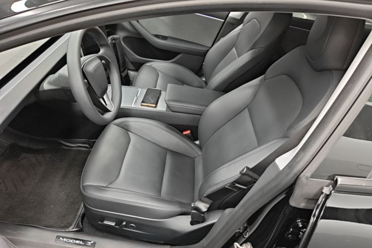 Tesla Model 3 2023 imagem de carro #15