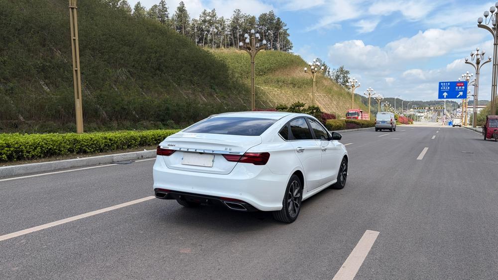 GEELY Binray 2022 #7 GEELY Binray 2022 car image #7