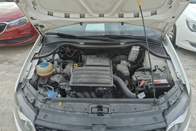 Volkswagen Polo 2018 car image #20
