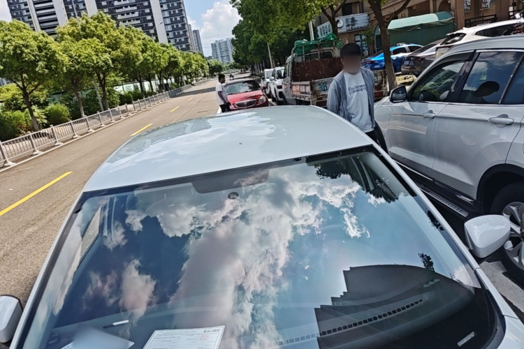 Volkswagen Santana 2020 car image #27