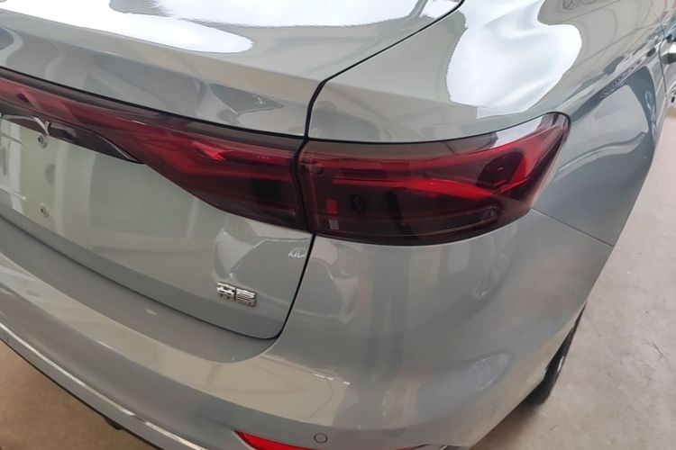 GEELY Emgrand 2023 car image #8