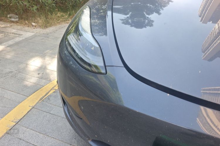 Tesla Model Y 2022 #8 Tesla Model Y 2022 car image #8