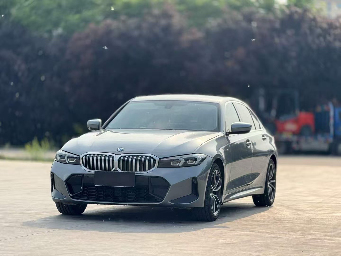 BMW 3 Series 2023 BMW 3 Series 2023 car image