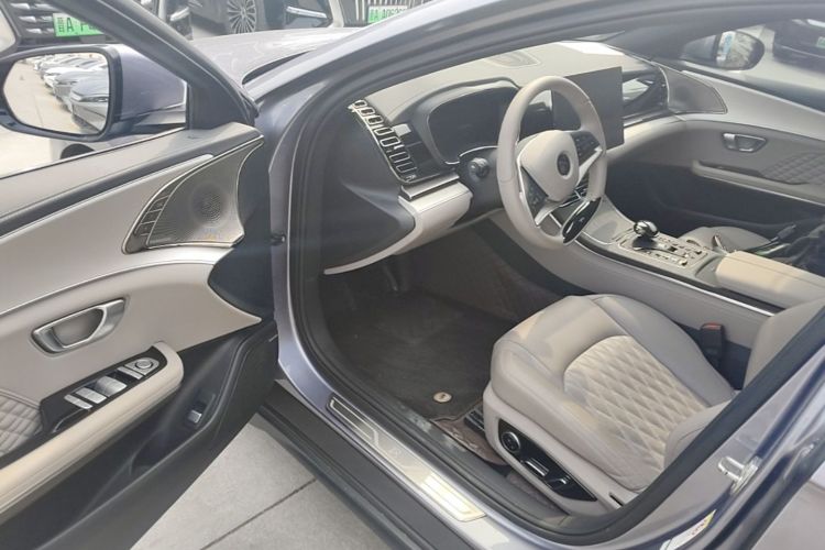 BYD Han 2024 #16 BYD Han 2024 car image #16