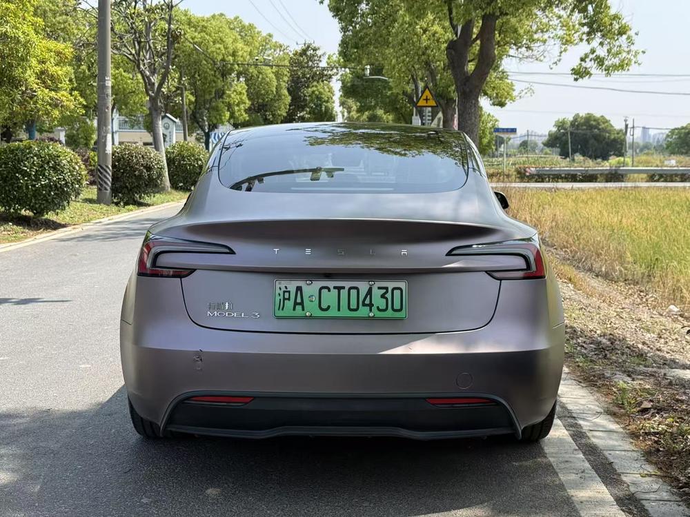 Tesla Model 3 2023 car image #5