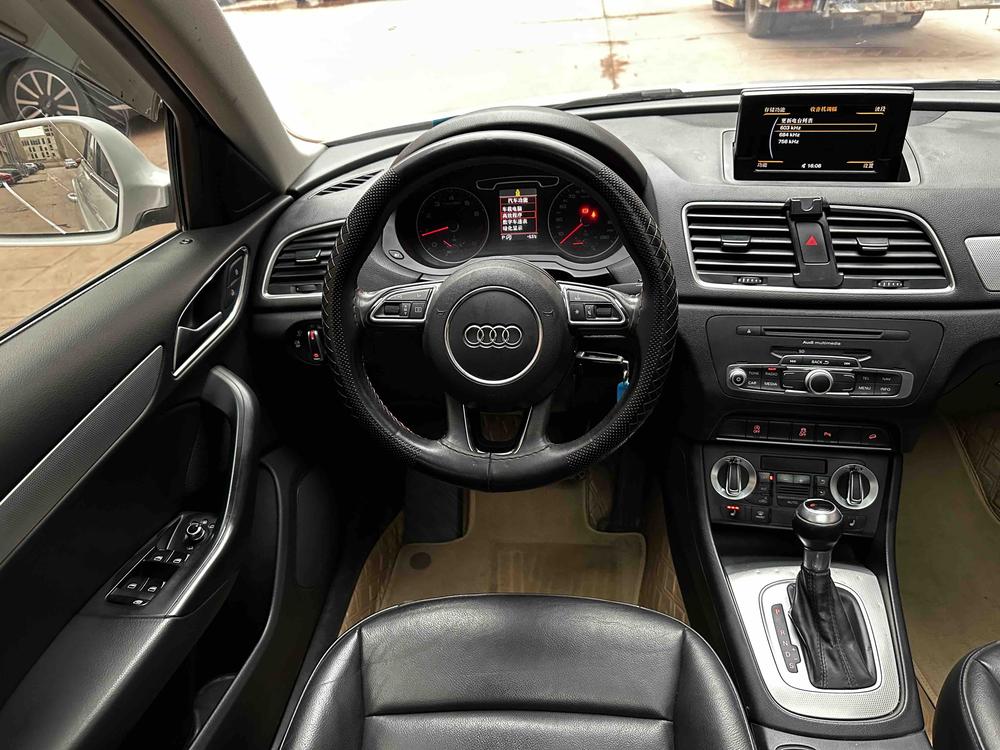 Audi Q3 2014 image de voiture #12