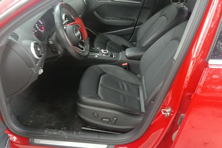 Audi A3 2017 car image #17