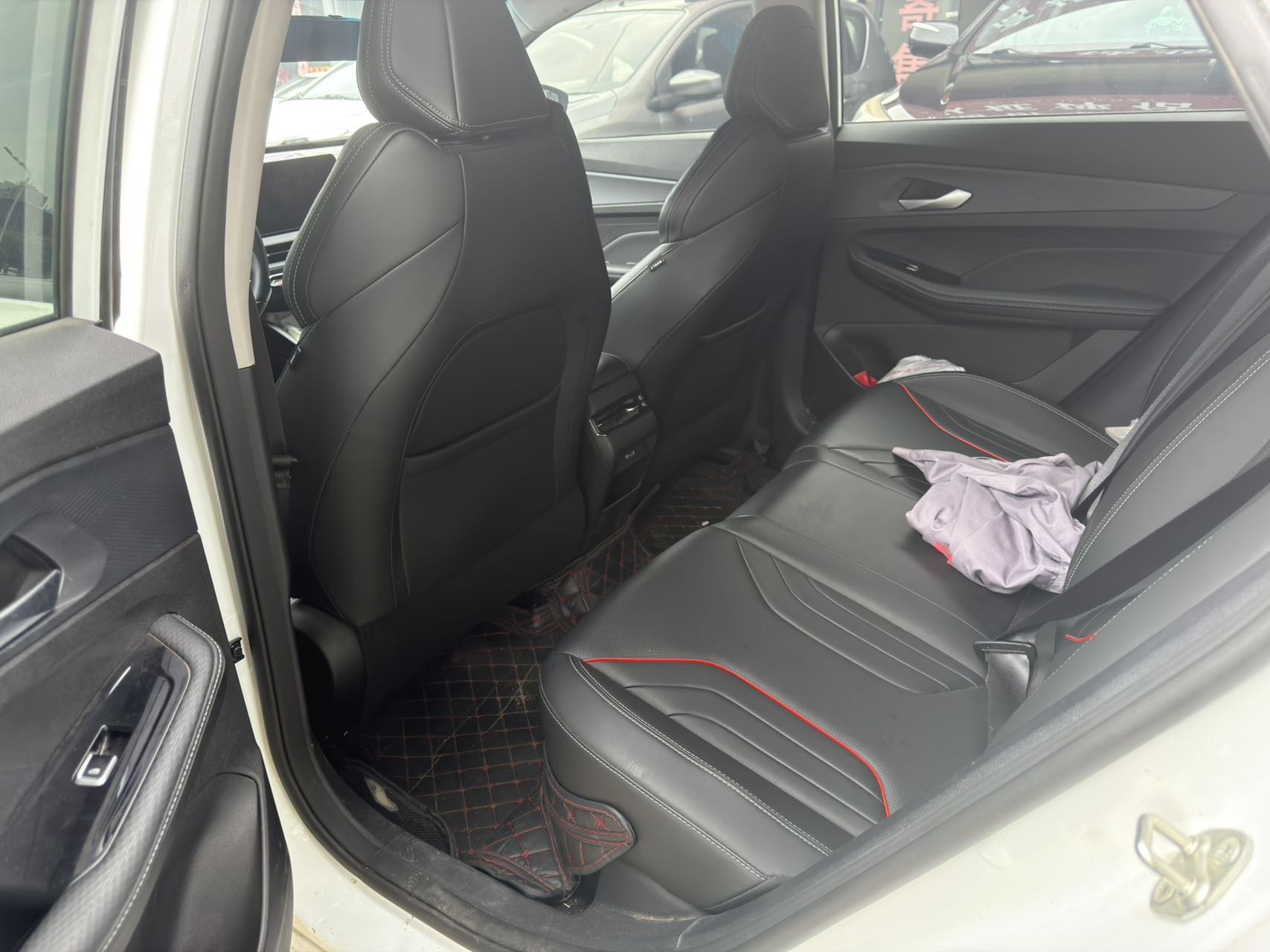 GEELY Binray 2024 #5 GEELY Binray 2024 صورة سيارة #5