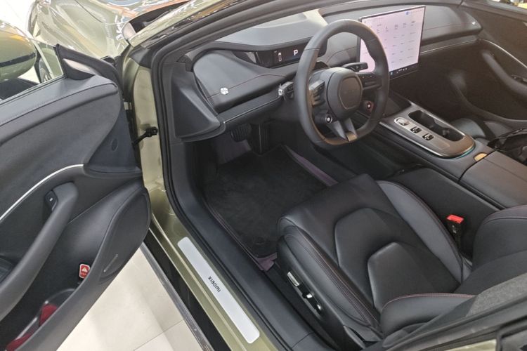 MI SU7 2025 car image #16