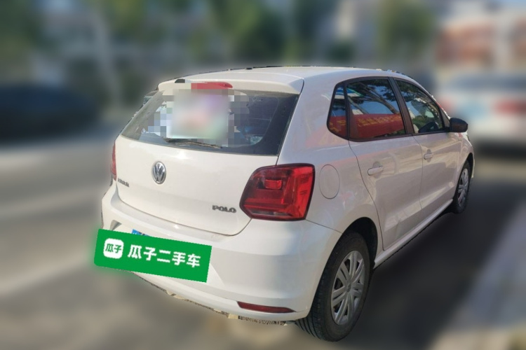 Volkswagen Polo 2016 car image #5
