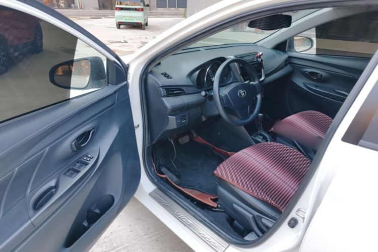 Toyota Vios 2019 car image #16