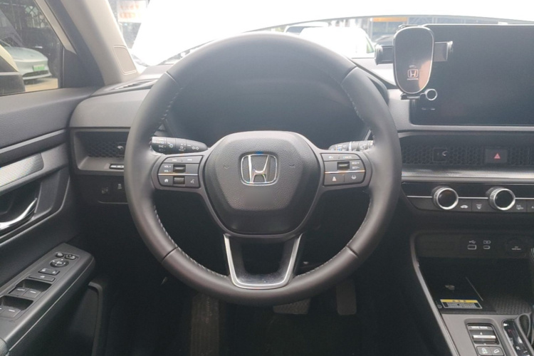 Honda CR-V 2025 car image #11