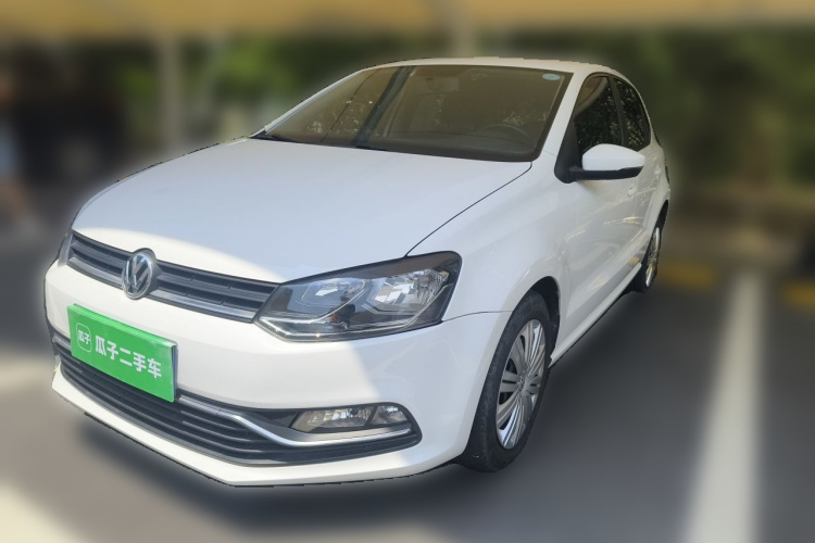 Volkswagen Polo 2018 car image #2