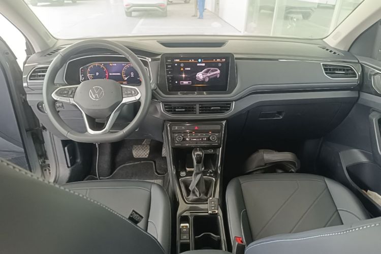Volkswagen Tharu 2025 #10 Volkswagen Tharu 2025 car image #10