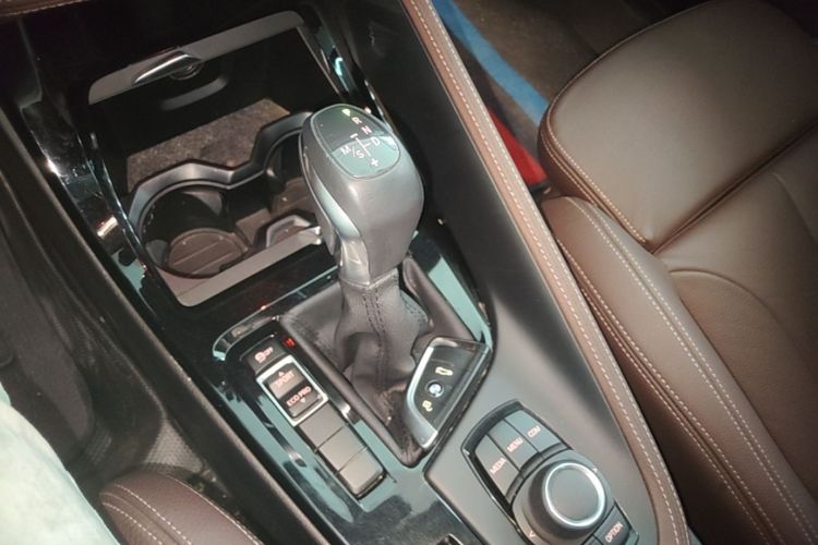 BMW X1 2018 #14 BMW X1 2018 car image #14