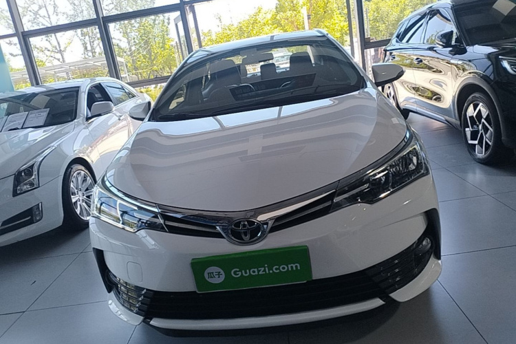 Toyota Corolla 2019 #3 Toyota Corolla 2019 car image #3